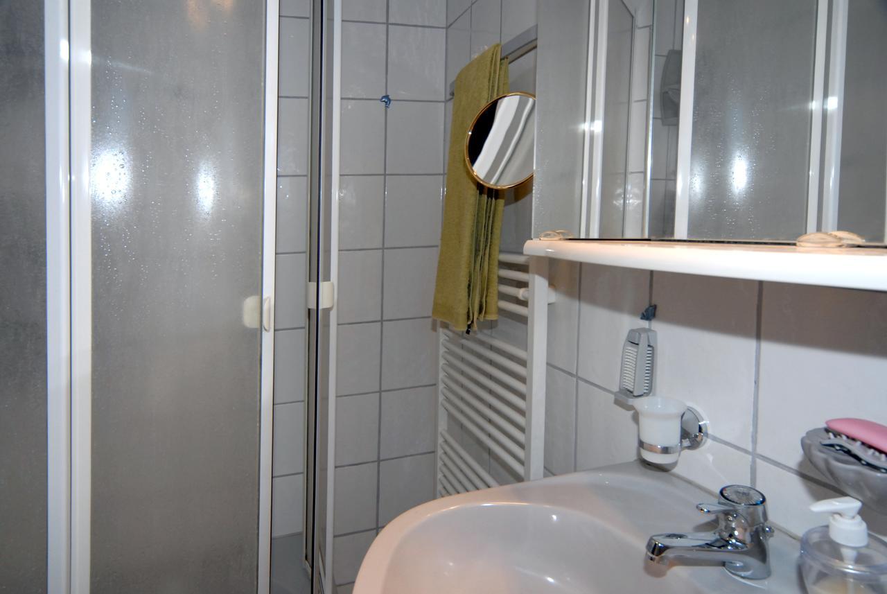 Haus Wessel Hotel Cologne Luaran gambar